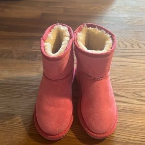 Hot pink girls slip on boots